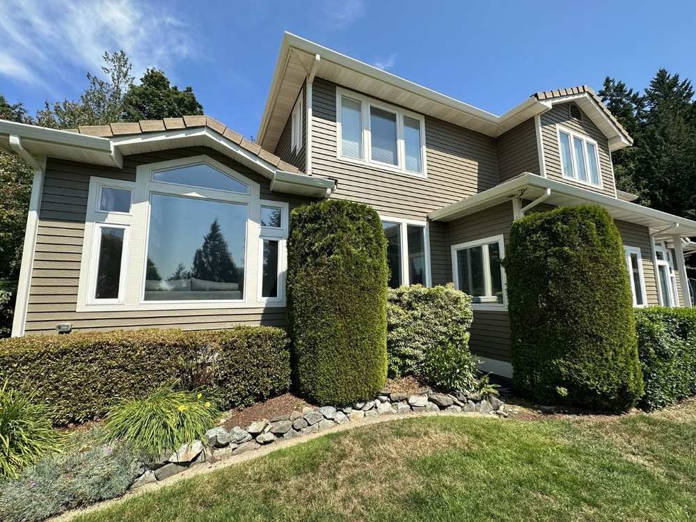 Exterior painting our work Vanhousing